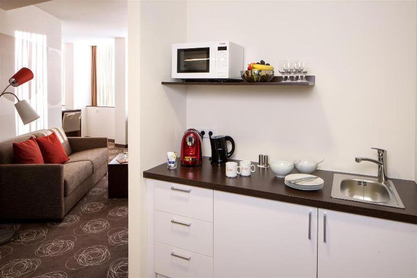 Webers - Das Hotel Im Ruhrturm Essen Chambre photo